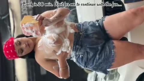 C H E R R Y  online show from November 2025 10:36:01 AM