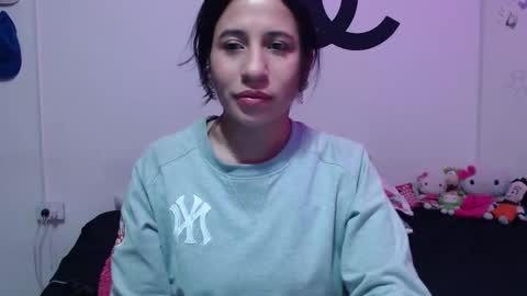 Snapshot of cherry_hc chatting on January 2025 02:15:02 AM Nezumy Rey online show from January 2025 02:15:02 AM