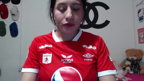 Snapshot of cherry_hc chatting on February 2025 01:52:02 AM Nezumy Rey online show from February 2025 01:52:02 AM