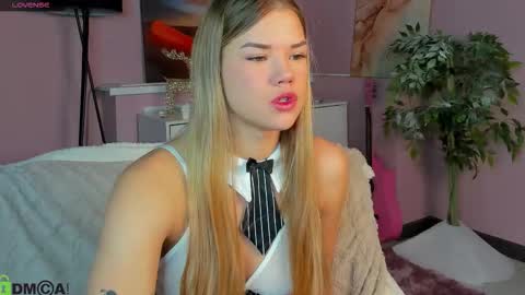 Lexi online show from January 2026 03:54:02 AM