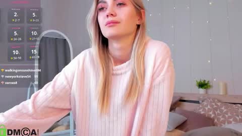 cherry_pr1ce online show from November 2025 12:28:01 PM