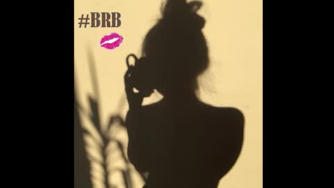 Mia online show from November 2025 07:32:01 AM