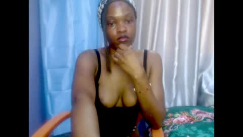 Snapshot of cherry_xchaos chatting on June 2026 10:15:01 AM Sophie online show from June 2026 10:15:01 AM