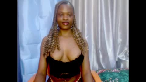 Snapshot of cherry_xchaos chatting on July 2026 06:48:02 AM Sophie online show from July 2026 06:48:02 AM