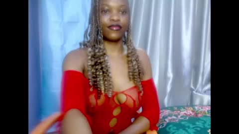Snapshot of cherry_xchaos chatting on July 2026 06:50:01 AM Sophie online show from July 2026 06:50:01 AM