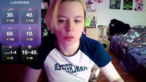 Snapshot of cherrybaby_0 chatting on December 2024 07:58:01 AM cherrybaby_0 online show from December 2024 07:58:01 AM