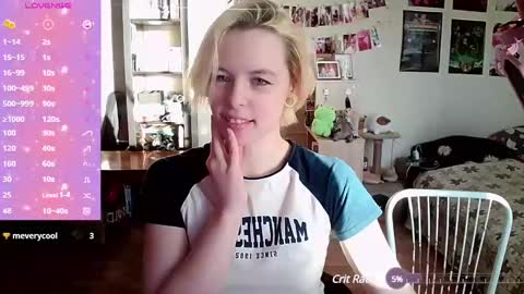Snapshot of cherrybaby_0 chatting on December 2024 05:40:02 AM cherrybaby_0 online show from December 2024 05:40:02 AM