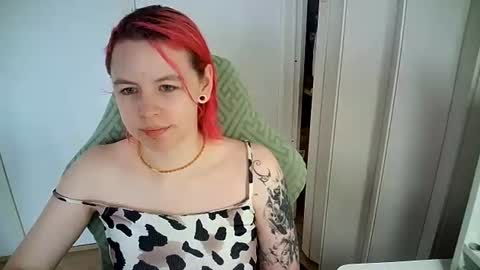cherrybaby_0 online show from July 2026 07:39:02 AM