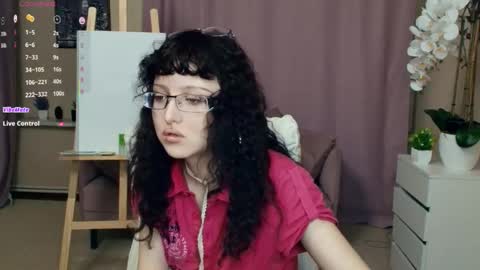 Isabel online show from May 2026 07:34:01 PM