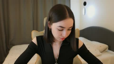 Snapshot of cherrylatte_ chatting on June 2026 07:17:01 PM Kate3 online show from June 2026 07:17:01 PM