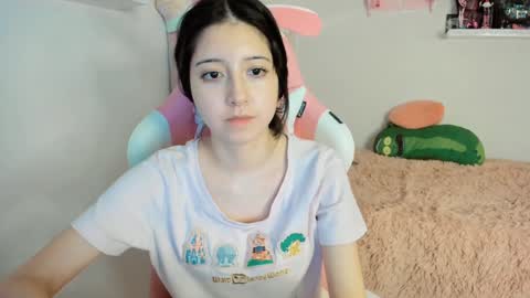 Snapshot of cherrymafer666 chatting on January 2025 04:38:01 AM cherrycute666 online show from January 2025 04:38:01 AM