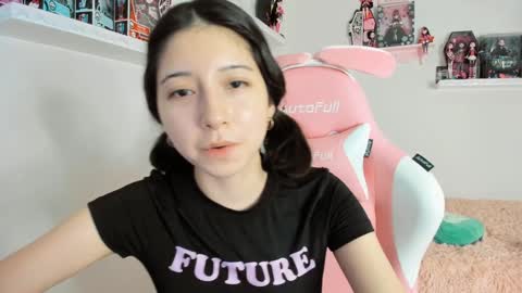 Snapshot of cherrymafer666 chatting on January 2025 05:21:02 AM cherrycute666 online show from January 2025 05:21:02 AM