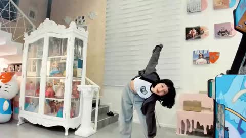 Snapshot of cherrymafer666 chatting on December 2025 02:07:02 AM cherrycute666 online show from December 2025 02:07:02 AM