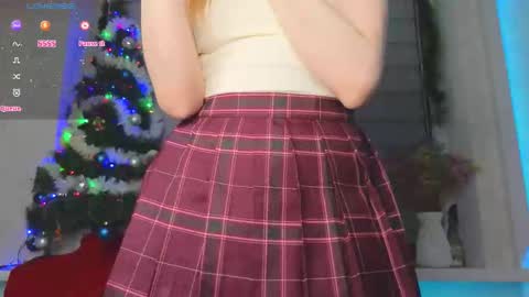 Lysia online show from December 2025 01:18:02 PM