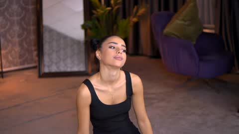 Snapshot of cherryselena chatting on February 2025 07:44:02 PM Selena online show from February 2025 07:44:02 PM