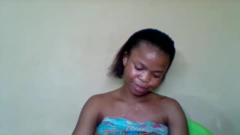 Snapshot of cherryxpussy chatting on December 2025 06:35:02 PM cherryxpussy online show from December 2025 06:35:02 PM