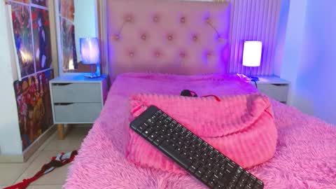 Cheryl online show from February 2026 04:46:01 AM