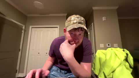 Snapshot of chevycamaro1978 chatting on February 2025 06:30:01 AM chevycamaro1978 online show from February 2025 06:30:01 AM