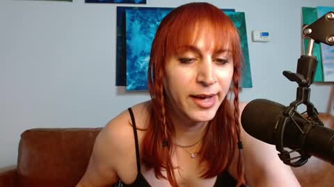 chewygummy online show from October 2025 09:31:01 PM