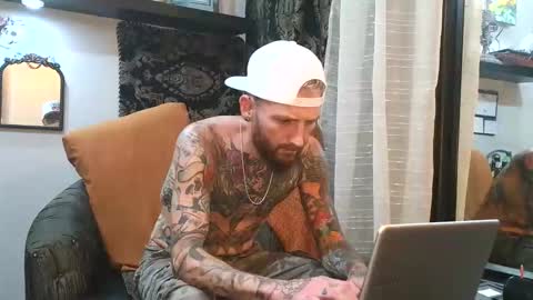 chiarov online show from April 2026 05:01:02 AM