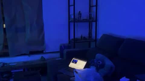 chic666 online show from September 2025 03:23:02 AM