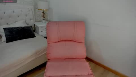 Chiki online show from October 2025 12:52:02 PM