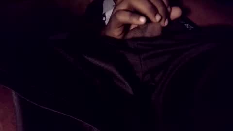 Chilling online show from October 2025 04:45:01 AM