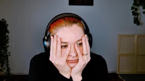 Bella online show from November 2025 09:11:02 AM