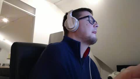 chillzonecam online show from January 2026 08:25:02 PM