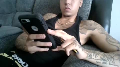 Snapshot of chino880172 chatting on December 2024 03:42:02 PM CHINO online show from December 2024 03:42:02 PM