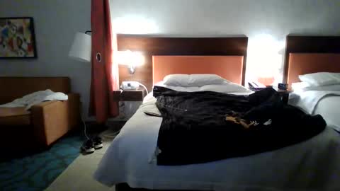 Snapshot of chippy70 chatting on October 2025 08:24:02 PM chippy70 online show from October 2025 08:24:02 PM