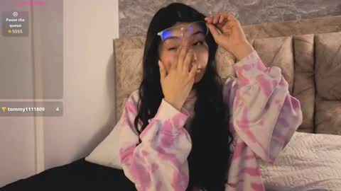 chloe_bluee_ online show from May 2026 11:40:01 AM