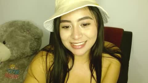 chloe_dolce online show from September 2025 11:43:01 PM