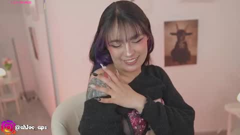 Chloe  online show from June 2026 06:52:01 AM