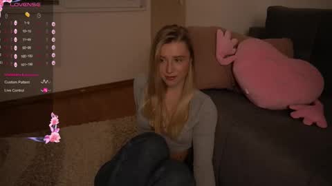 Arianaa Mourrr online show from December 2025 05:14:01 AM