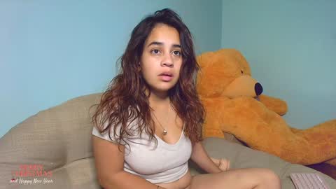 Snapshot of chloe_maia1 chatting on December 2024 01:50:02 AM AMY online show from December 2024 01:50:02 AM