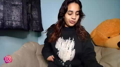 Snapshot of chloe_maia1 chatting on February 2025 02:35:02 AM AMY online show from February 2025 02:35:02 AM