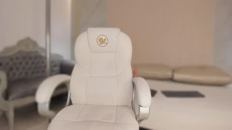  CHLOE  online show from March 2026 11:49:01 AM