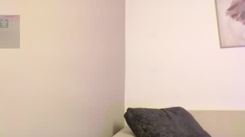 chloe_peach_ online show from April 2026 11:59:01 AM