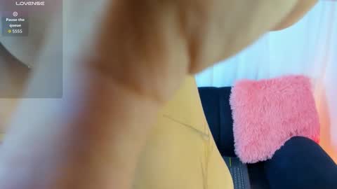 Chloe online show from February 2026 12:23:02 PM