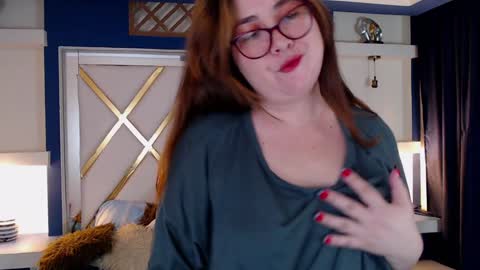 chloe_prg online show from January 2025 03:26:02 PM