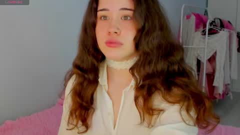 My name is Chloe Like my broadcast pls online show from June 2026 04:06:01 AM
