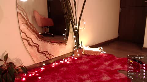 cloe online show from February 2025 11:42:02 PM