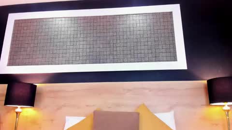 Chloe  online show from March 2026 01:18:02 PM