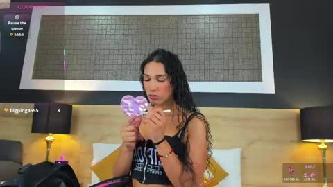 Chloe  online show from April 2026 08:26:01 PM