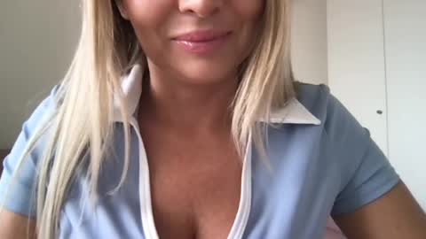 Chloe online show from July 2026 02:04:02 PM