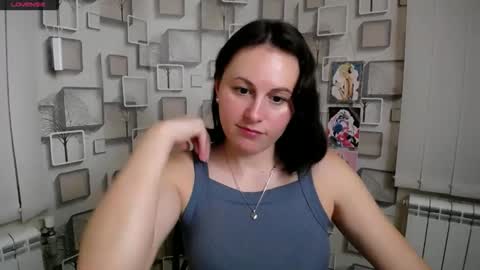 Chloe online show from October 2025 08:32:01 AM
