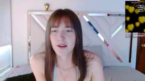 Chloe online show from October 2025 01:31:02 PM