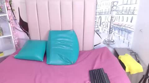 chloelust707rs online show from April 2026 04:46:01 AM