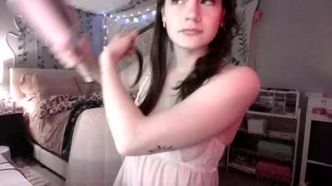 Snapshot of chloeraeex chatting on March 2026 01:52:02 AM Chloe online show from March 2026 01:52:02 AM